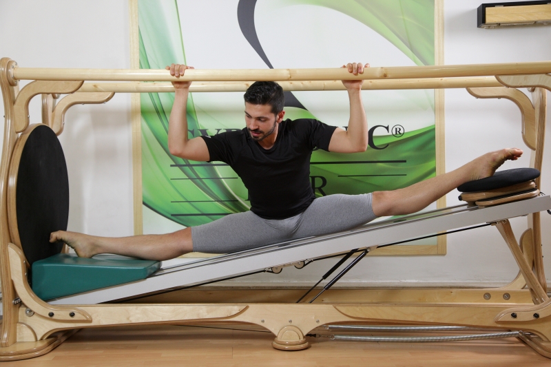 gyrotonic-eur-roma-jumping-stretching-board